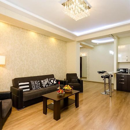 Tbilisi Two Bedroom Apartment Eksteriør billede
